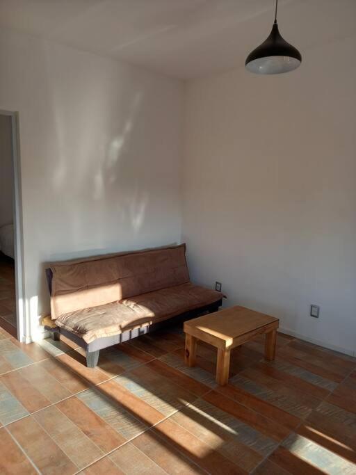 Comoda Casa Con Jardin En Colonia Del Sacramento Ngoại thất bức ảnh