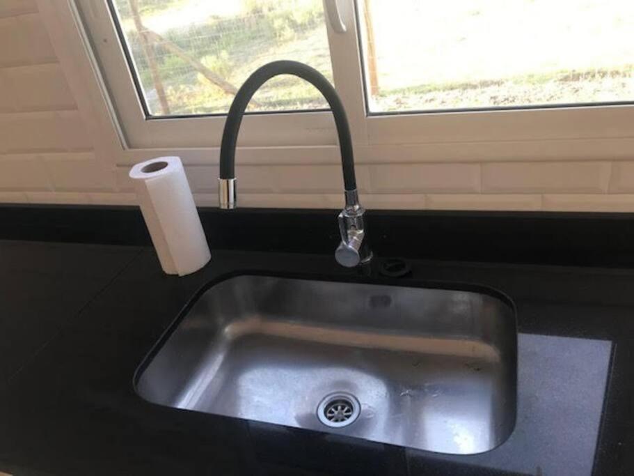 Comoda Casa Con Jardin En Colonia Del Sacramento Ngoại thất bức ảnh